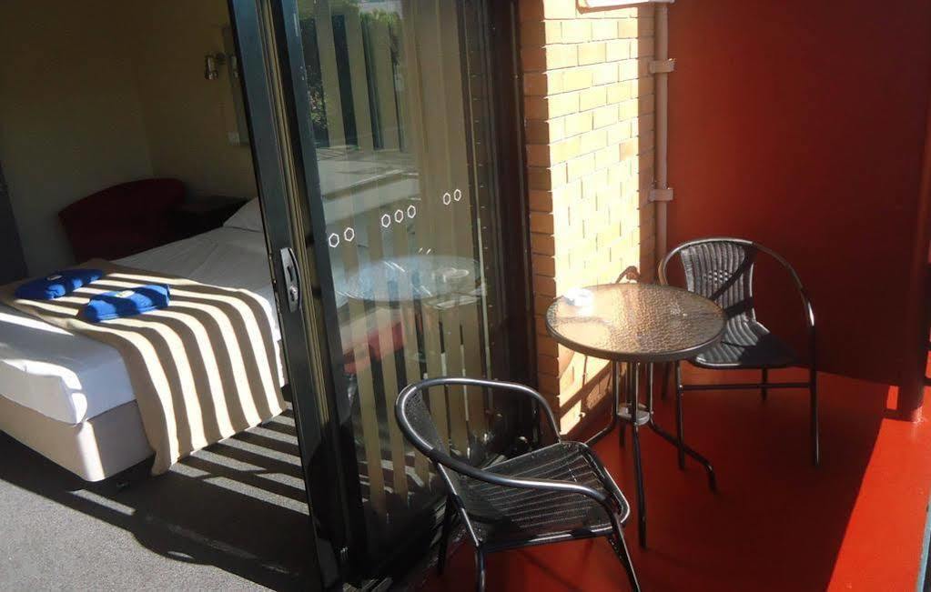 Kingsford Riverside Inn Brisbane Dış mekan fotoğraf